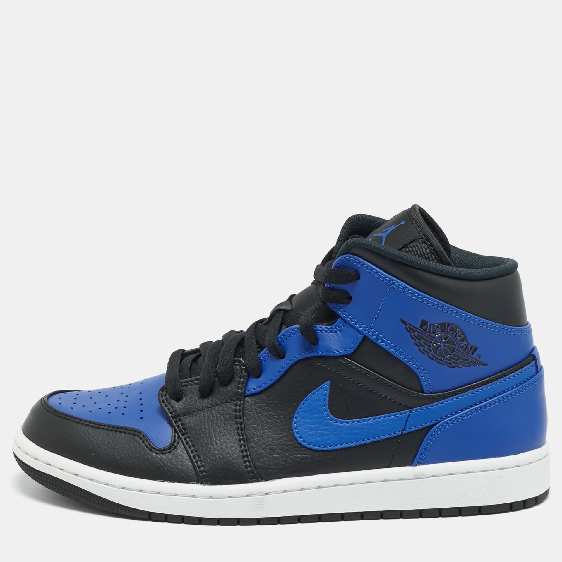 Air Jordans Jordan 1 Hyper Royal Size 44 Blue/Black Tumbled Leather Mid Top Sneakers