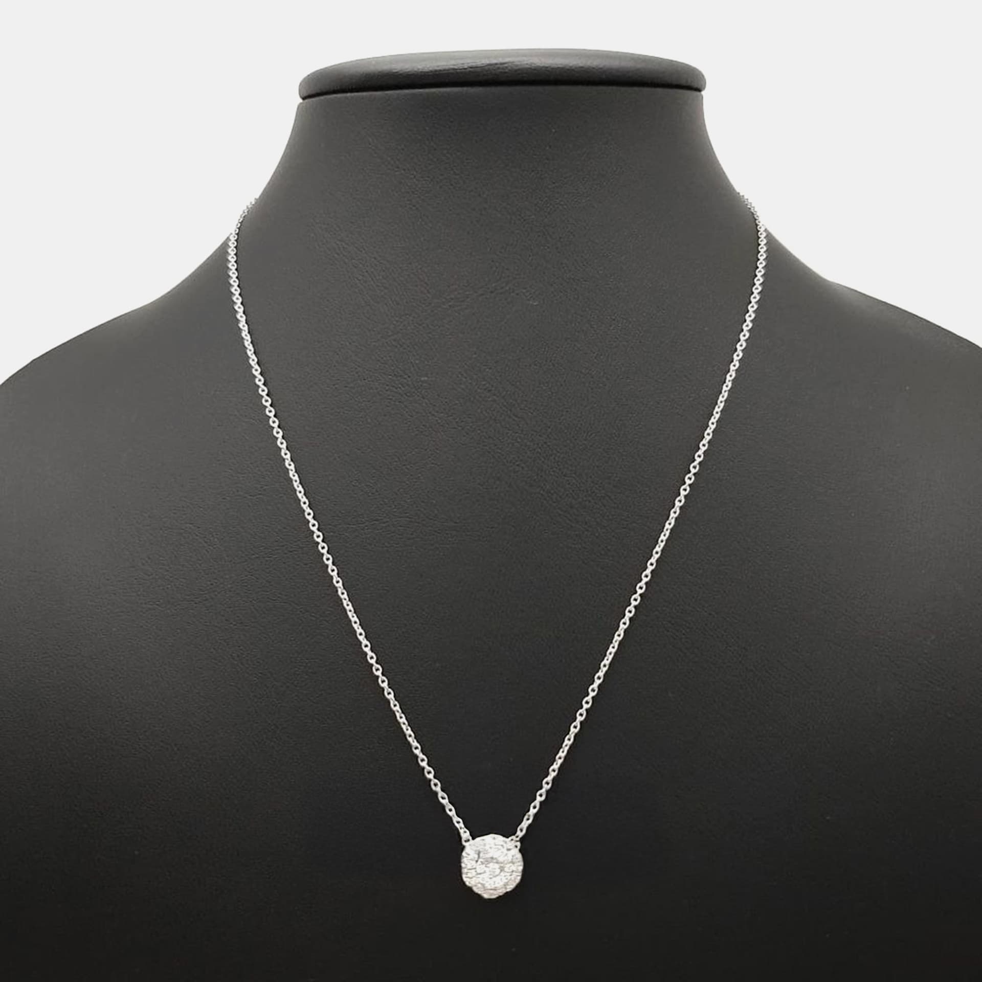 Christian Dior 18k White Gold Diamond Rose Dior Couture Necklace