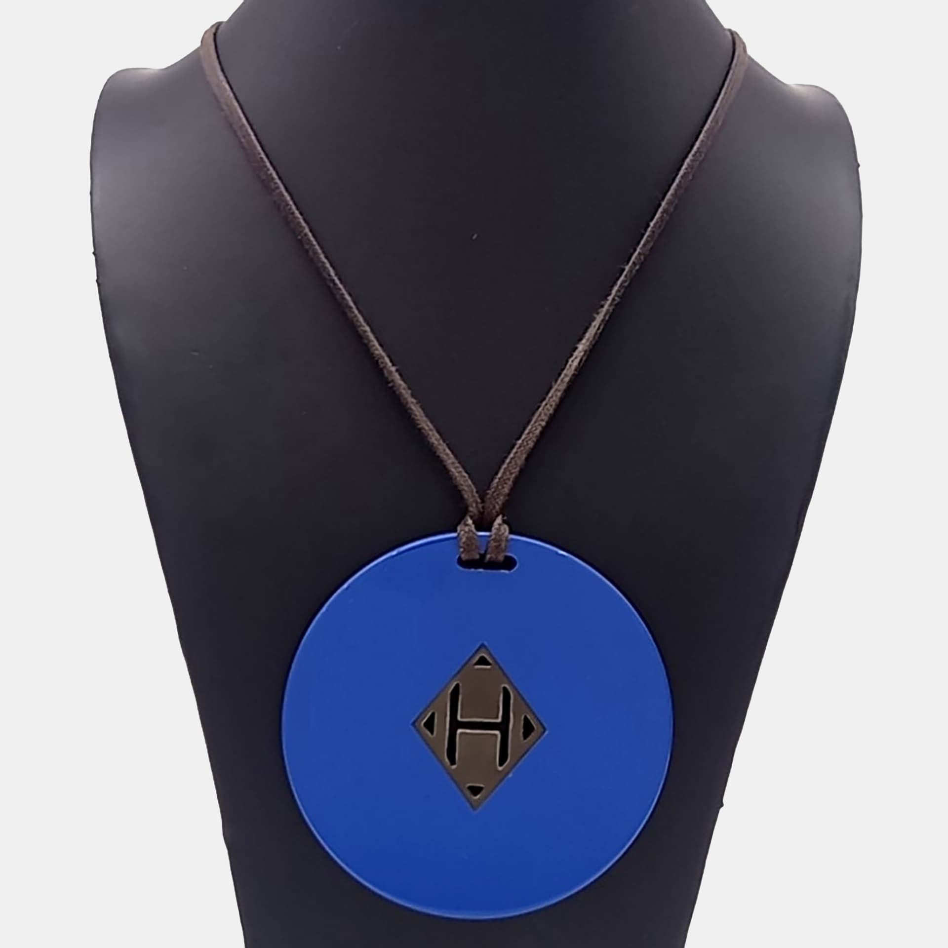 Herm&egrave;s horn blue necklace