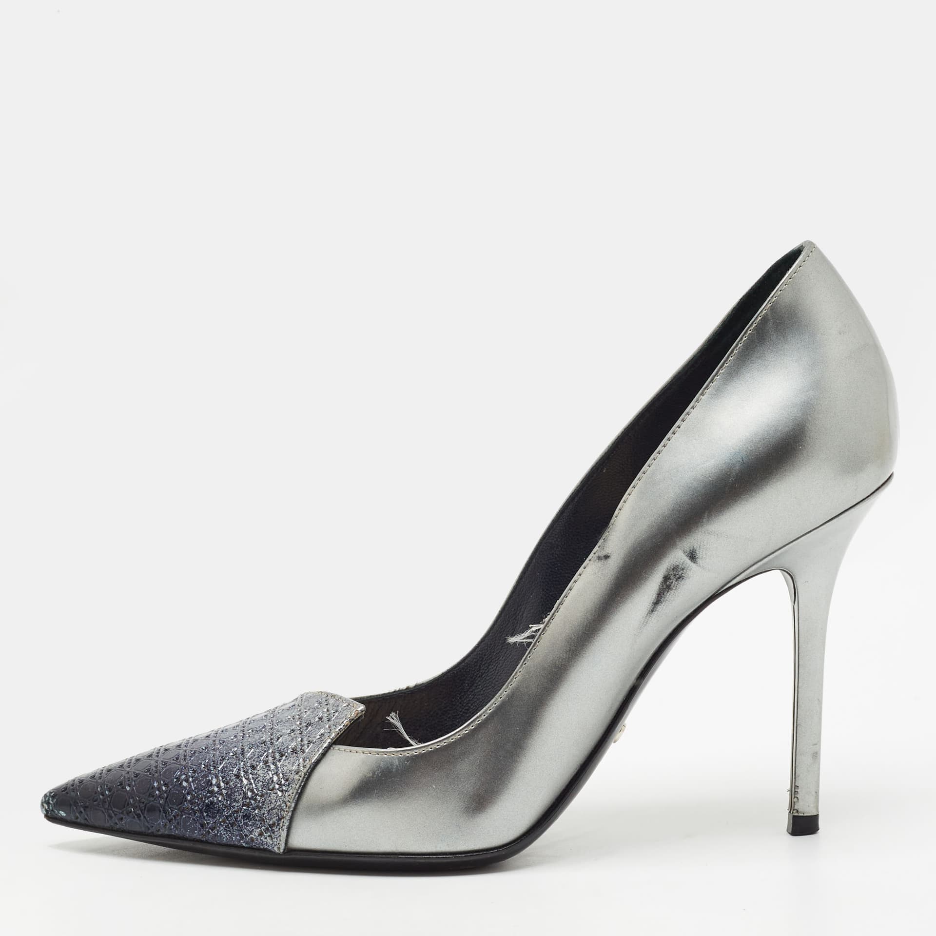 Dior Size 37 Grey Cannage Patent Leather Pointed Toe  Pumps