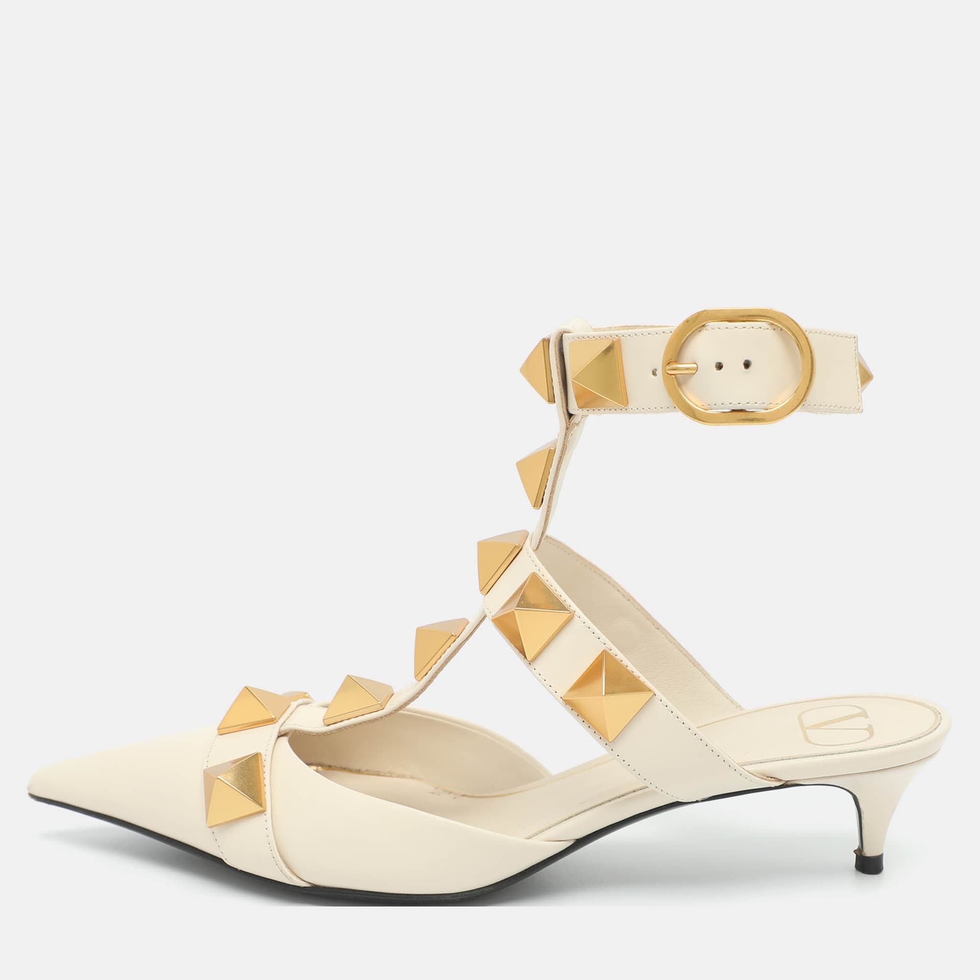 Valentino Roman Stud Size 37.5 White Leather Ankle Strap Sandals