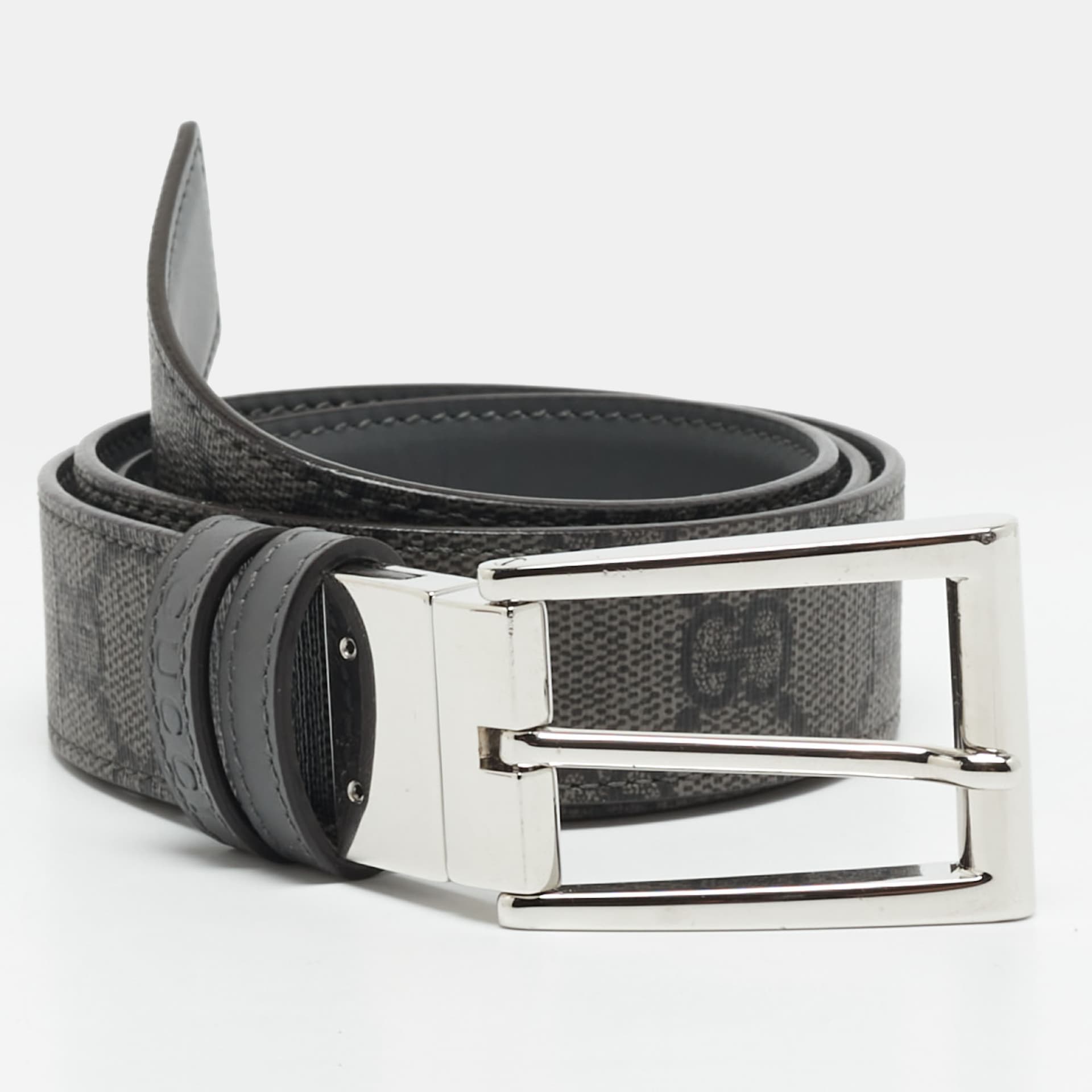 Gucci 80 CM Reversible Rectangular Buckle Belt Grey GG Supreme Canvas and Leather