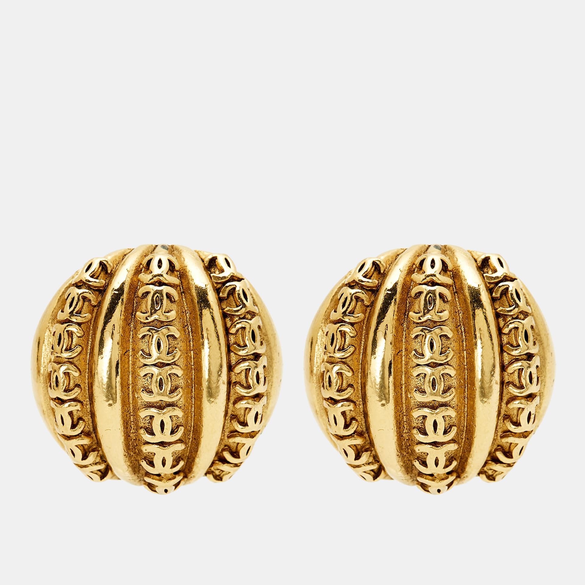 Chanel CC Gold Tone Clip On Earrings