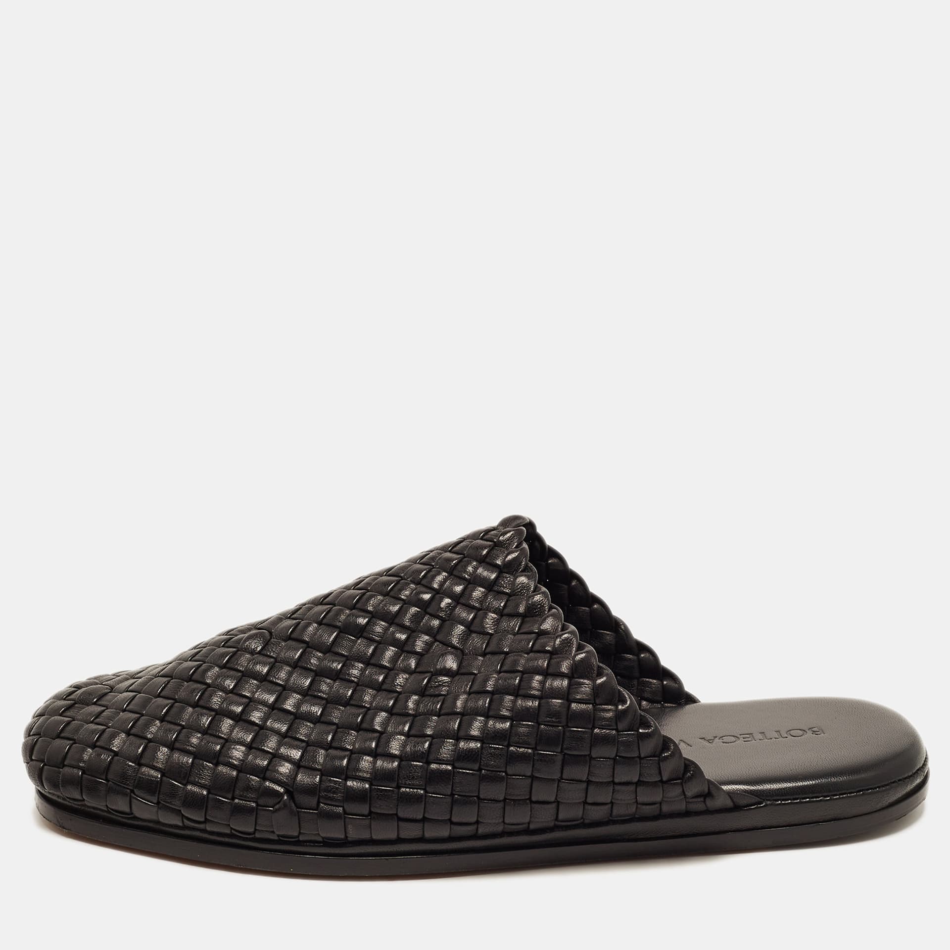 Bottega Veneta Size 42 Black Intrecciato Leather Flat Mules