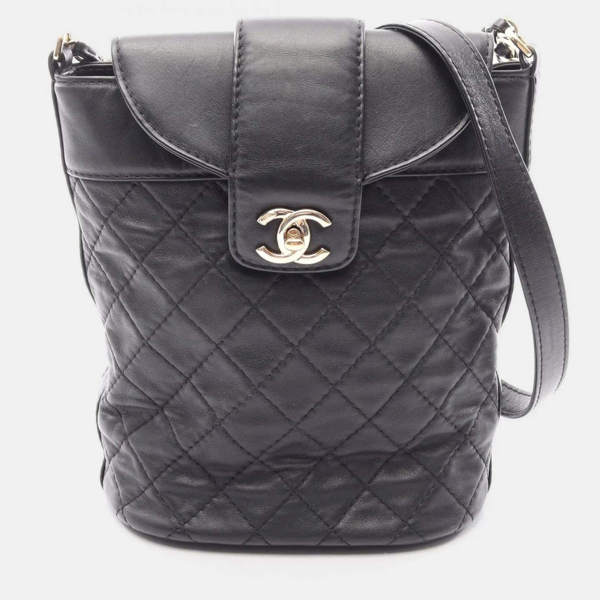 Chanel Matelasse Quilted Black Leather Bucket Shoulder Bag