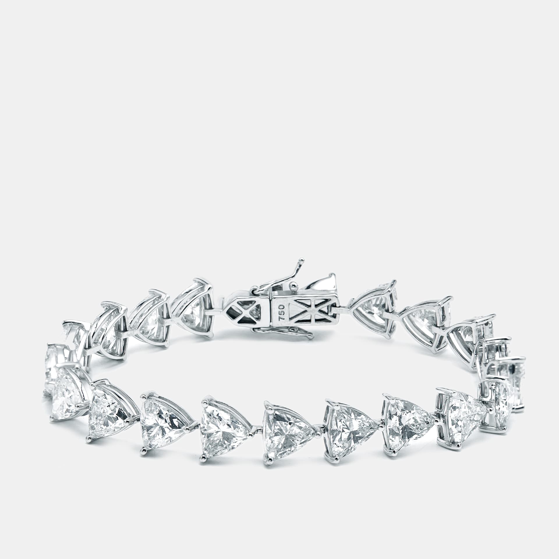 13 cts Trillion Lab Grown Diamonds 18k White Gold Bracelet