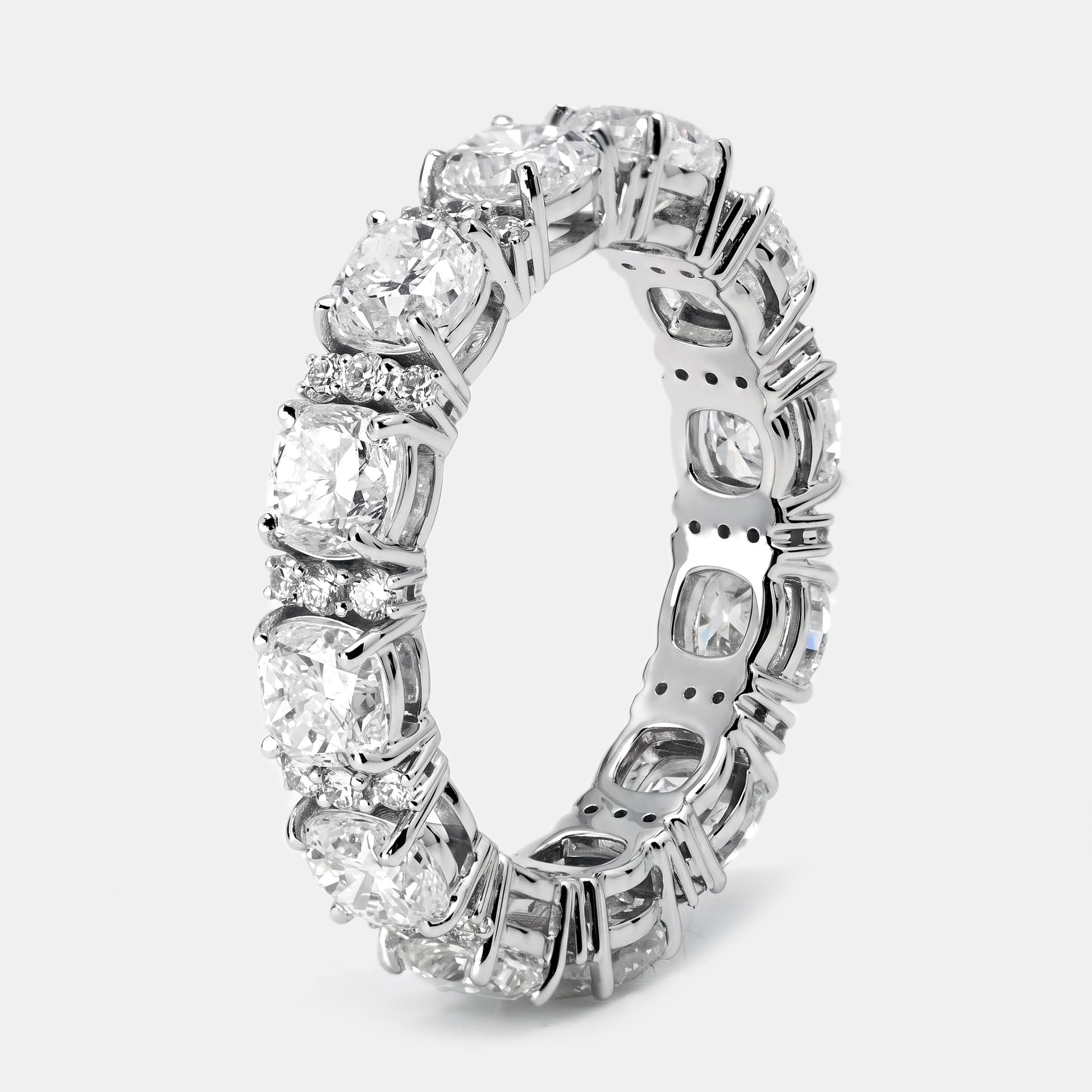 4.5 cts Round Lab Grown Diamonds 18k White Gold Ring Size 53