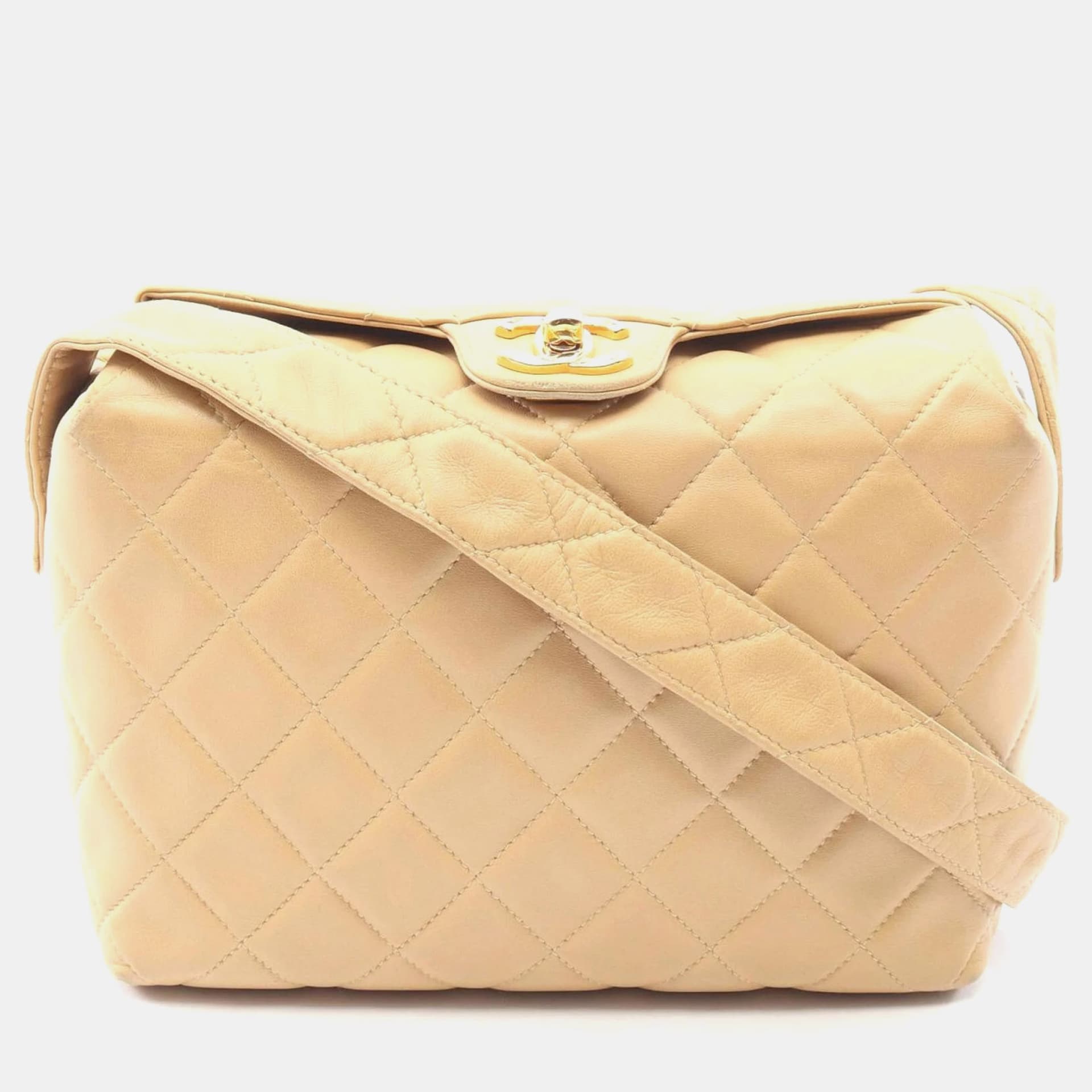 Chanel Vintage Matelasse Medium Beige Lambskin Leather Shoulder Bag