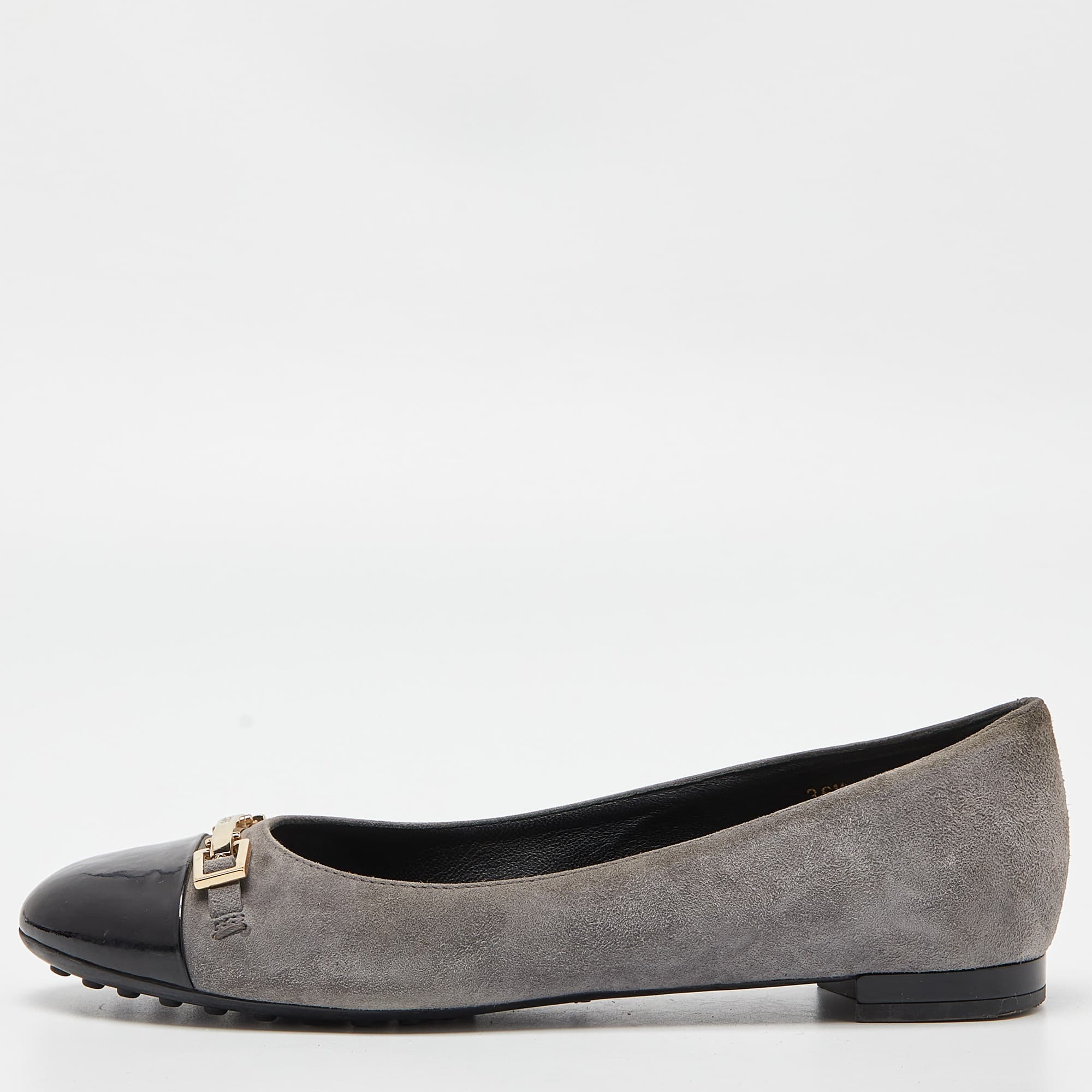 Tod&rsquo;s Grey/Black Suede and Patent Leather Buckle Detail Ballet Flats Size 36.5