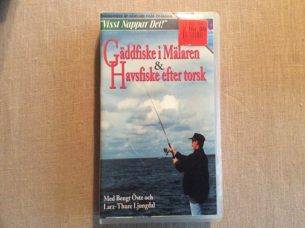 Visst Nappar det Gäddfiske i Mälaren & Havsfiske efter torsk VHS Bengt Öste