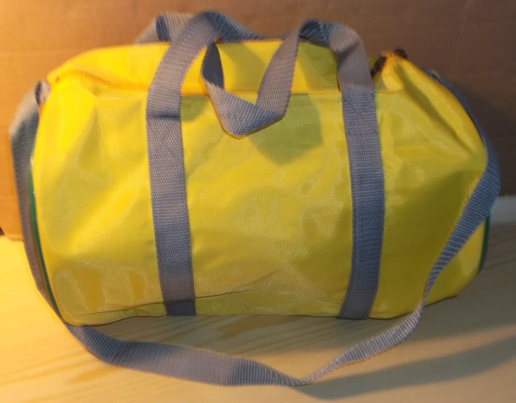 Väska C o V Hansen Rasmus Nalle o Pelle Pelikan gul o Grön Ny Oanvänd Skolväska