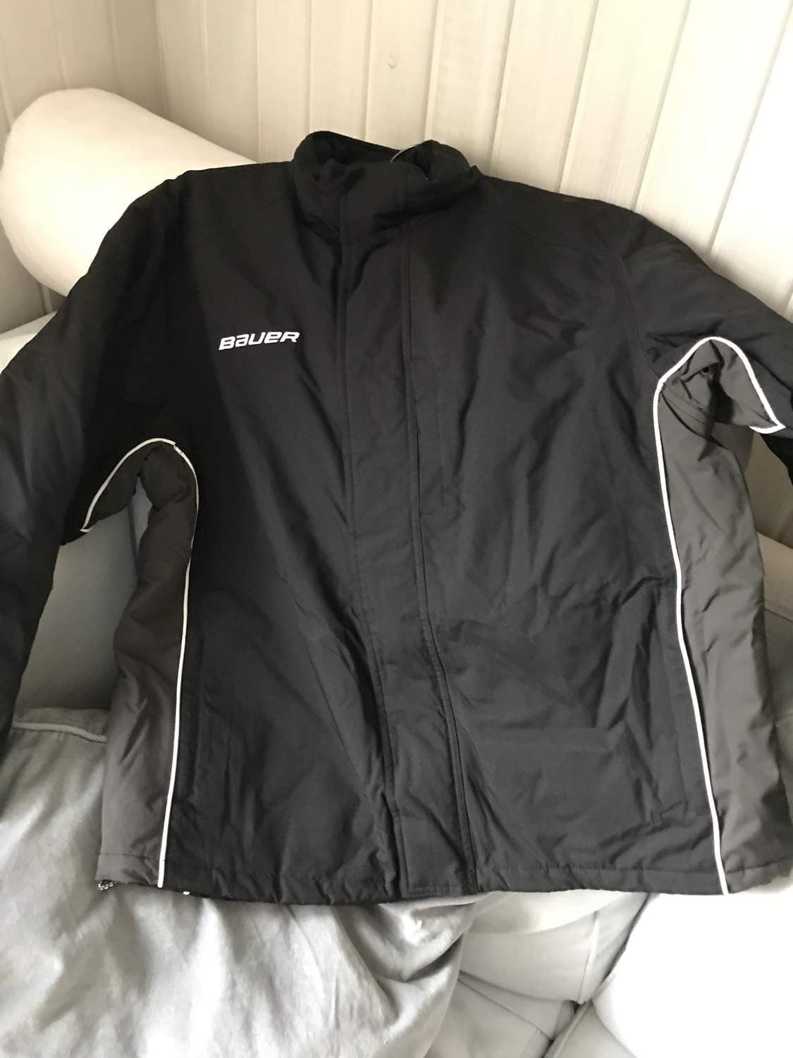 Ny Bauer hockey jacka s/p svart