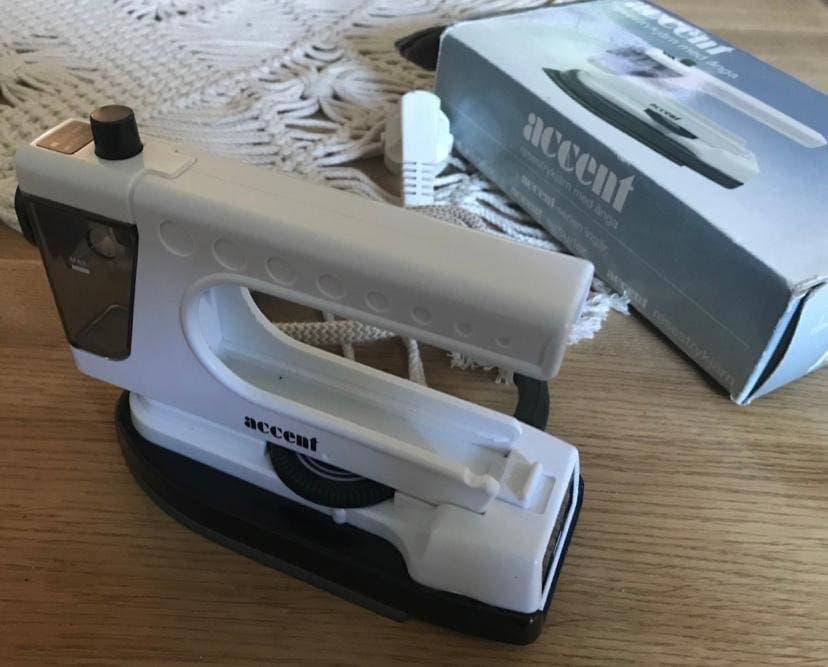 Resestrykjärn med ånga, Retro, Ångstrykjärn, ACCENT