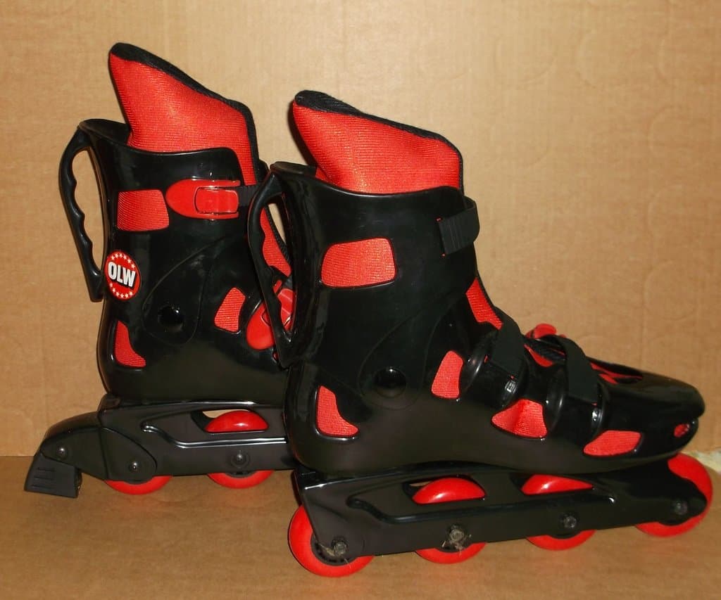 Inlines Rollerblades OLW Svart Röd strl 45 NYA Oanvända