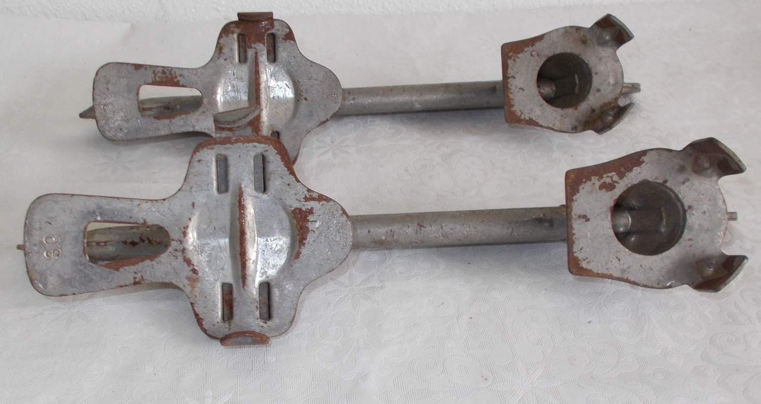 ***GAMLA SKRIDSKORÖR, SKRIDSKOSKENOR, STORL 39***