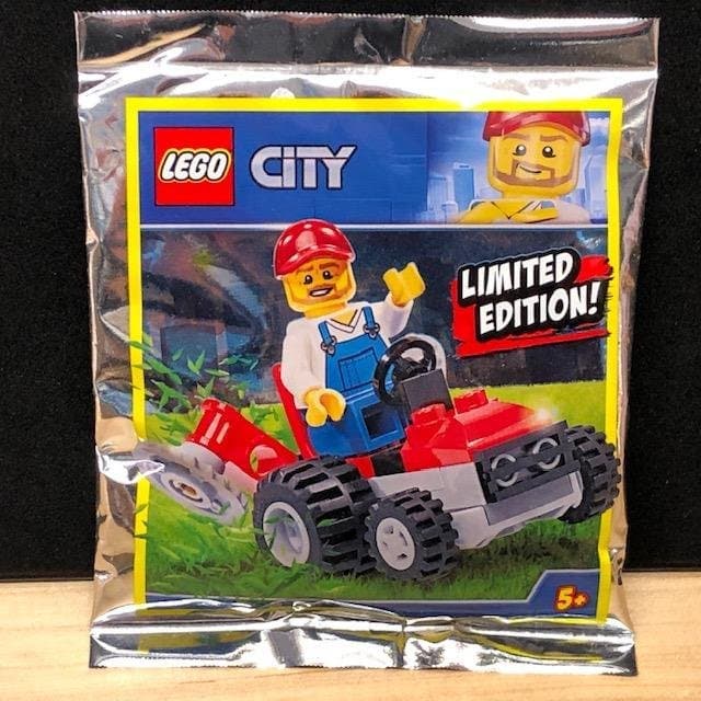 LEGO City "Gardener with Lawn Mower" - specialpåse från 2019, oöppnad!