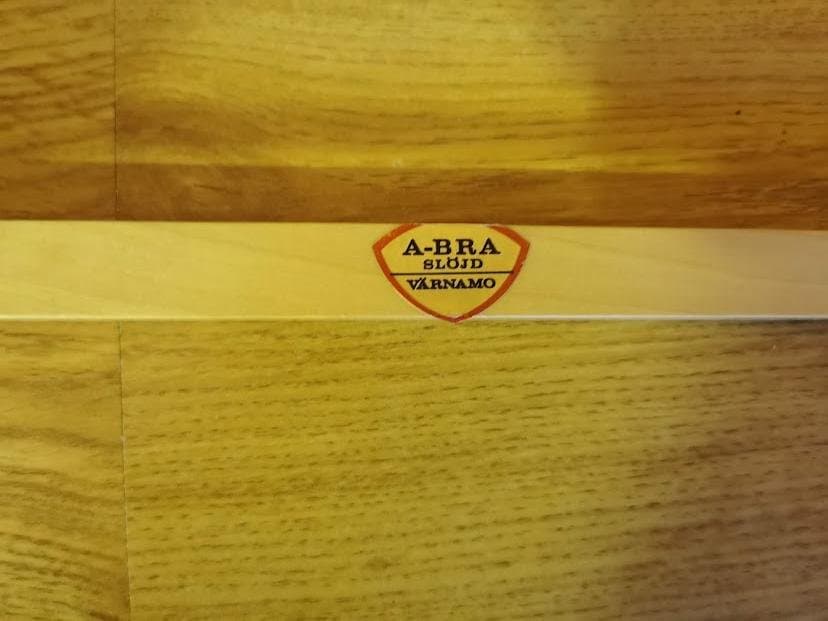  A-Bra Slöjd Vägghylla/Hängare i Ljust Trä