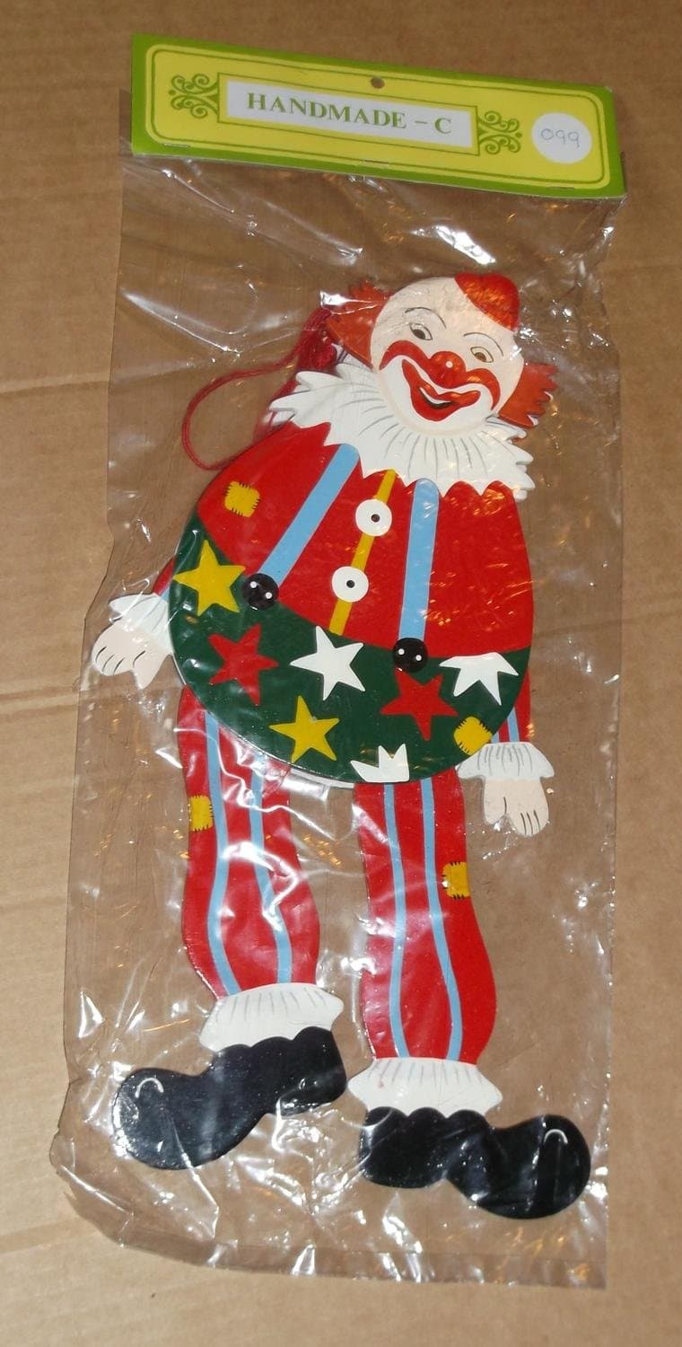 Sprattelgubbe trä glad clown pajas stor Ny i förpackning Fin till Baby Shower.