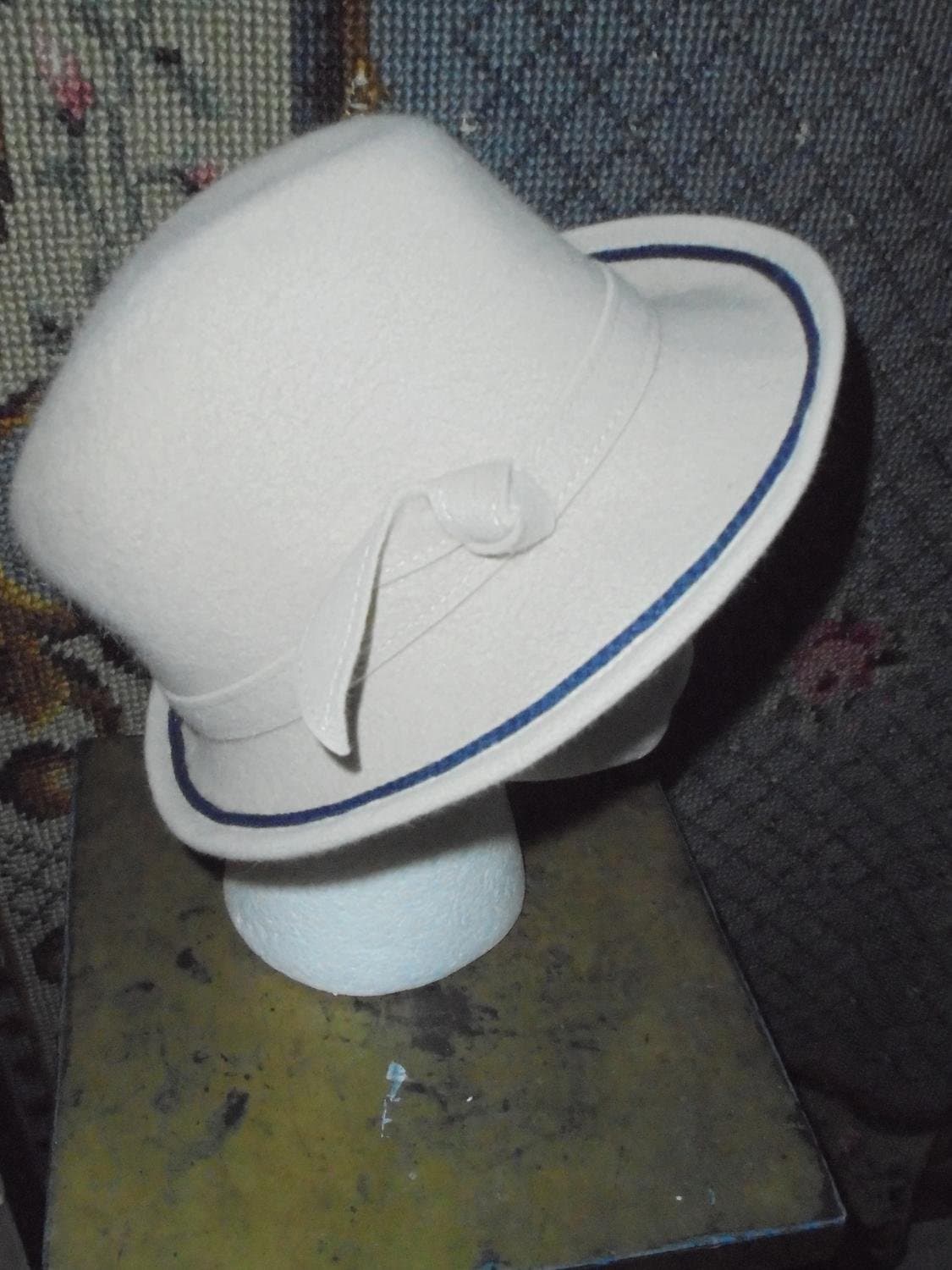 hatt, ljusgrå damhatt vintage oanvänd