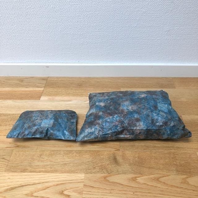 1970's vintage cosmetic and toiletry patterned pouch set