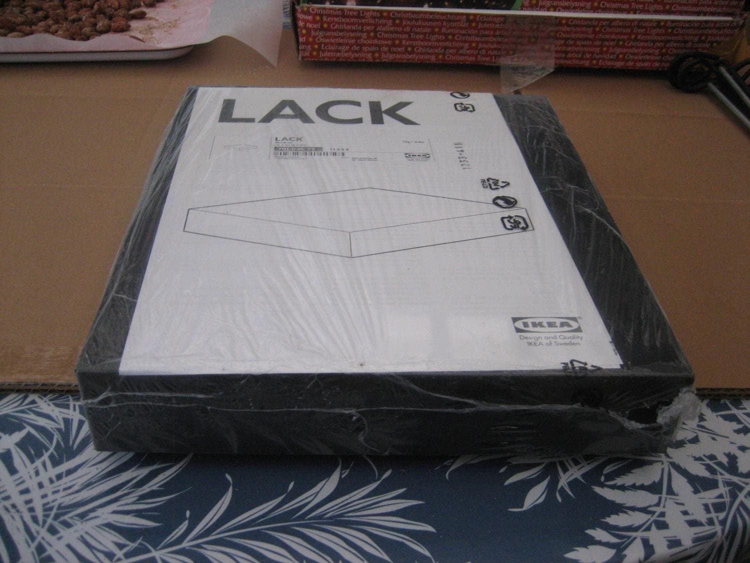 Hylla - Lack Vägghylla svart 30 x 26 cm (IKEA) **Ny**