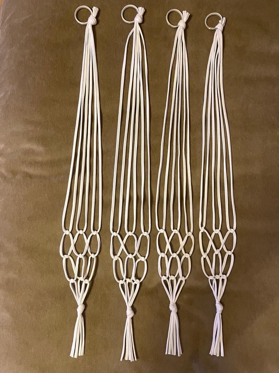 Vita Amplar för blomkrukor, Hangers för plants (16-20 cm)