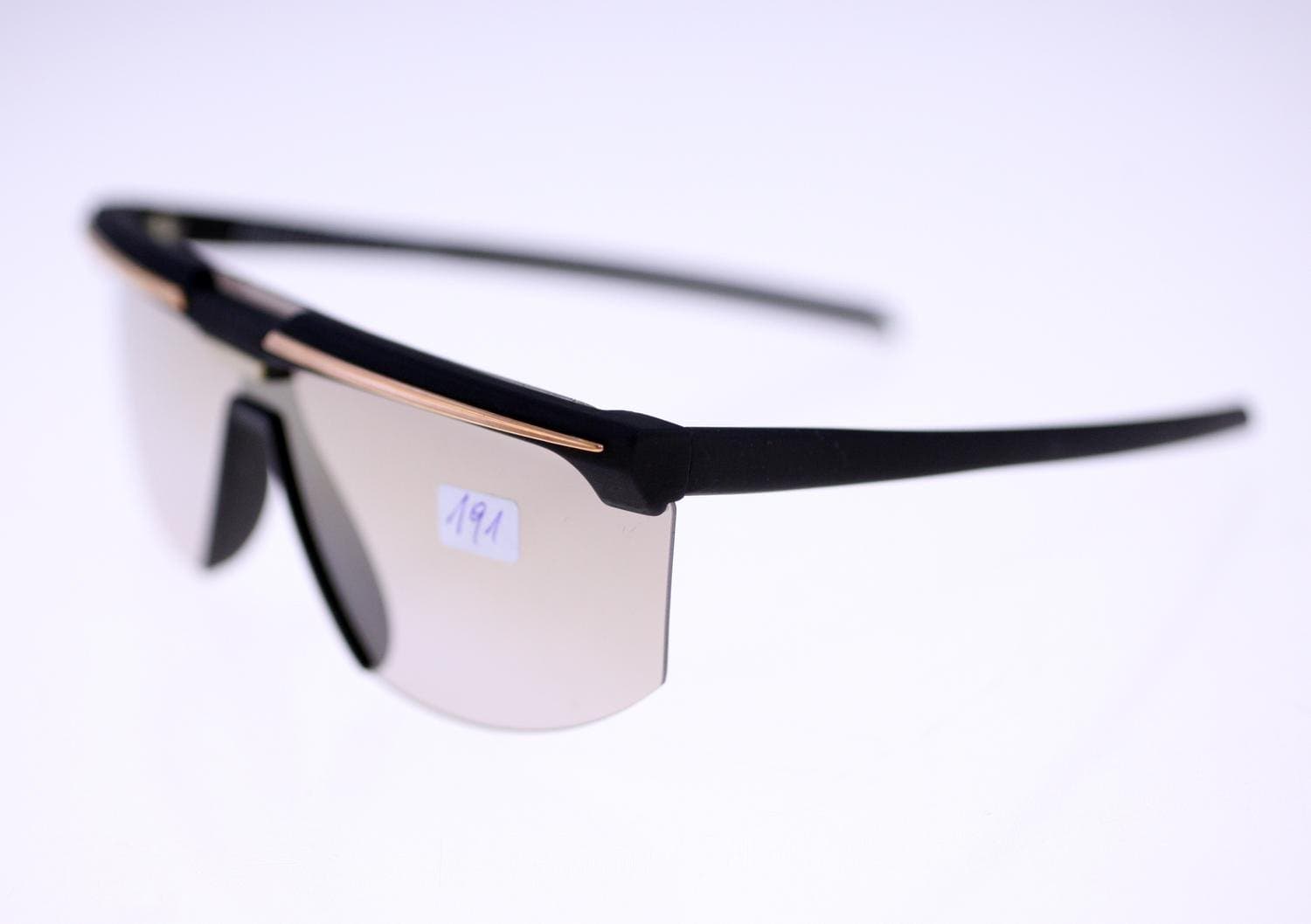 Bright Eyes 'Masque' by OIO Metzler unisex vintage 'flat top' sunglasses-1980s