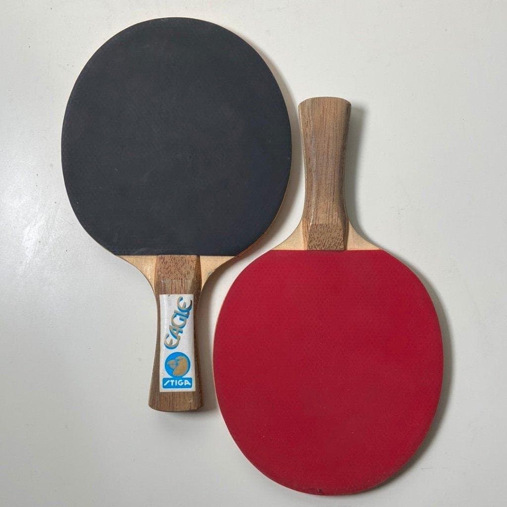 Ett par Vintage STIGA Eagle pingisracket racquet table tennis ping pong racket