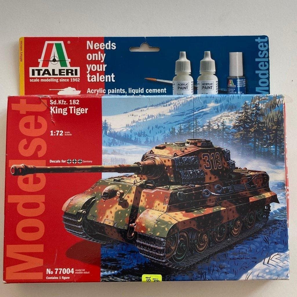 Italeri 77004 Sd. Kfz.182 King Tiger Tank modellbyggsats 1:72 model kit