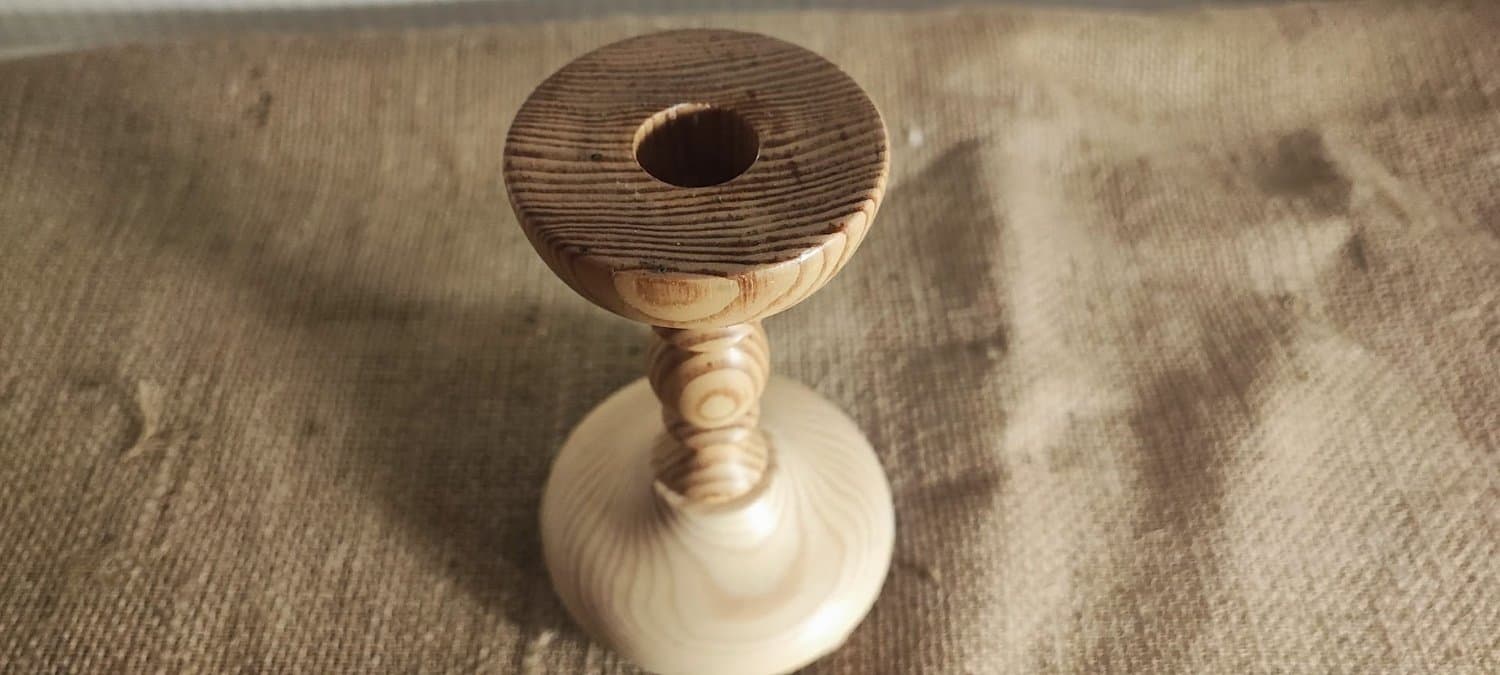 Ljusstake i Fur från A-Bra Slöjd Värnamo