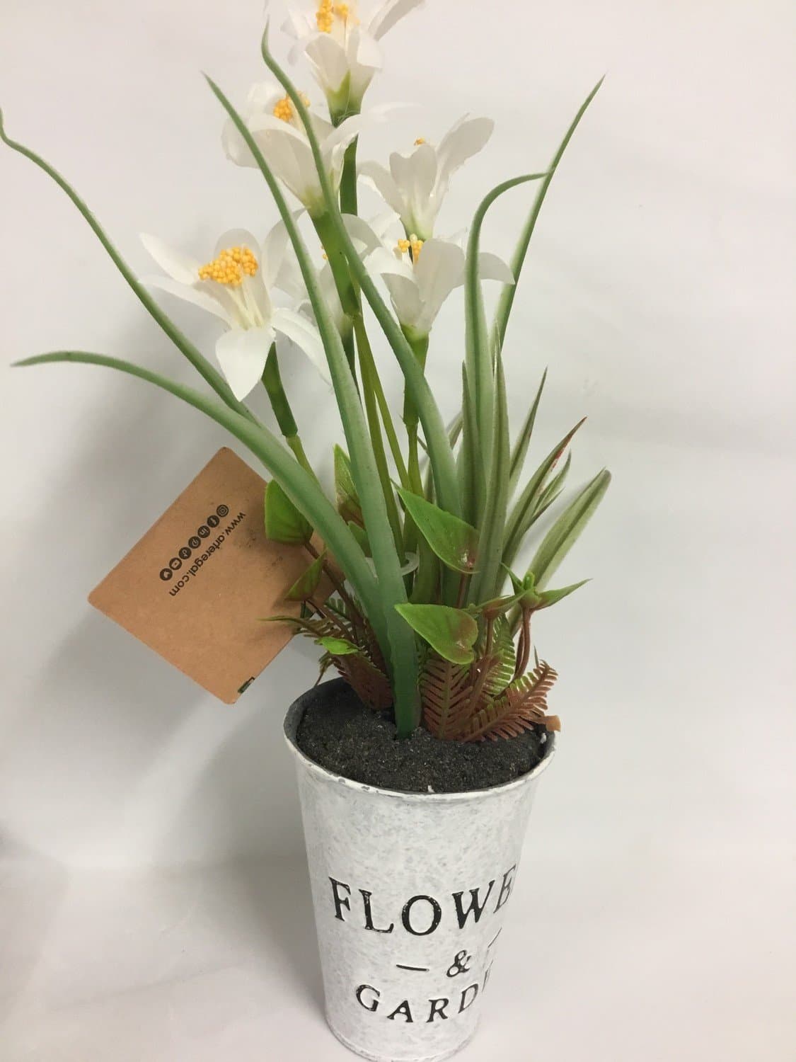 Konstgjord växt / Vita blommor och grönt i fin kruka