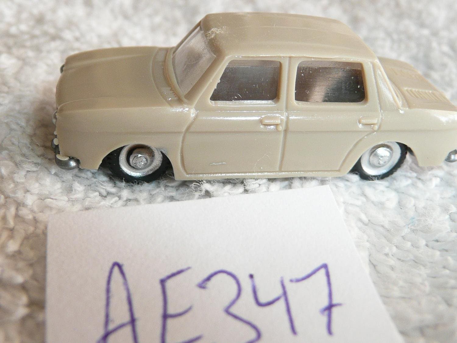 Modellbil H0 Eko Simca 1100