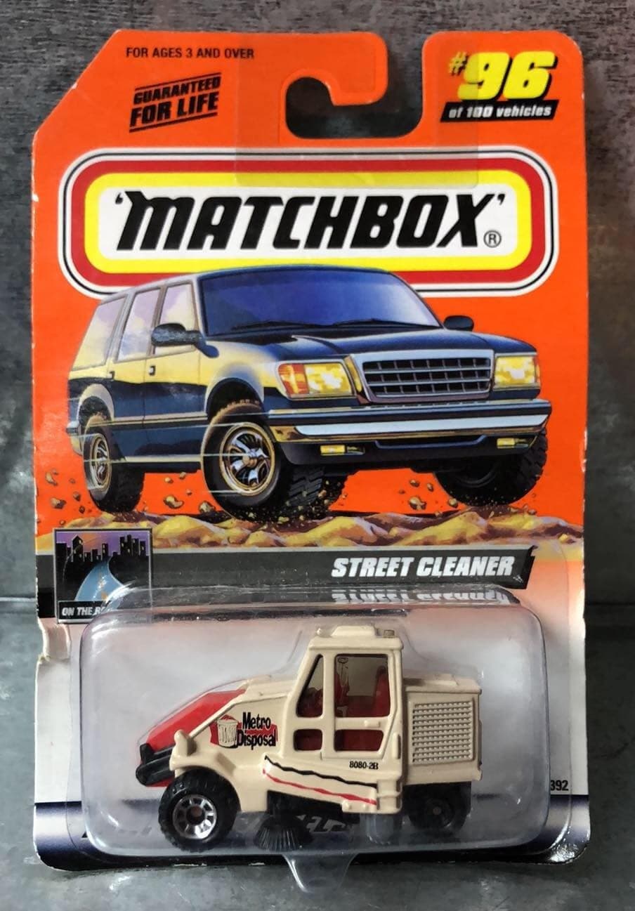Matchbox Street Cleaner 1:74