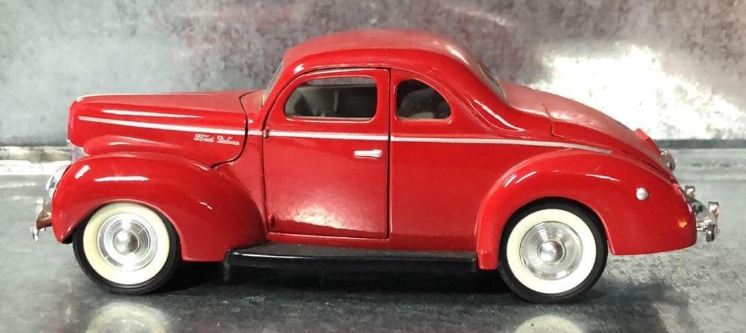 Sunny Side SS 5740 1940 Ford 5-Window Coupe 1:34