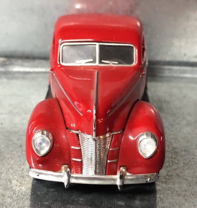 Sunny Side SS 5740 1940 Ford 5-Window Coupe 1:34