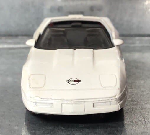 Maisto Chevrolet Corvette ZR-1 1:38