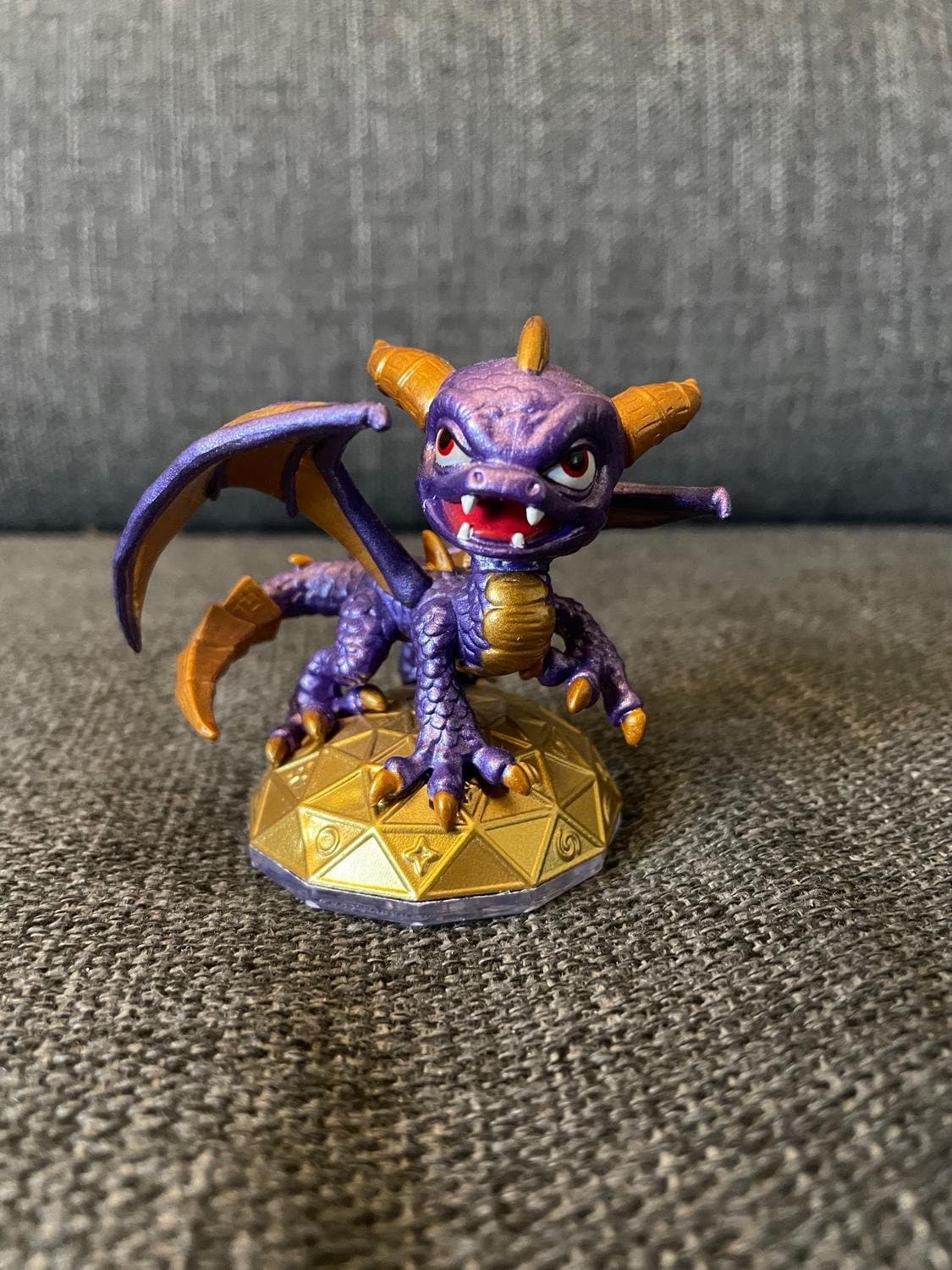 Eon's Elite Spyro Skylanders
