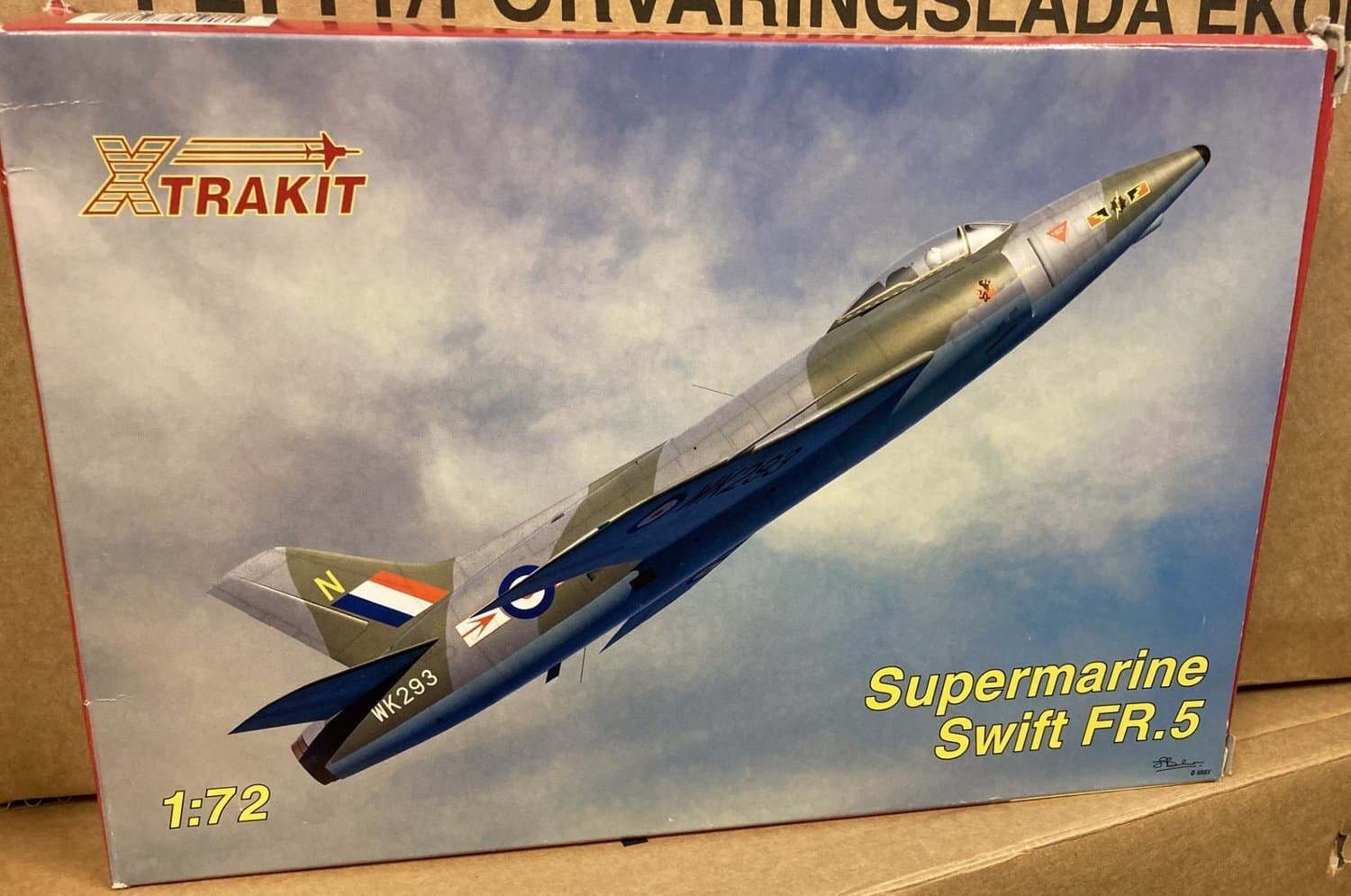 SUPERMARINE SWIFT FR.5 (INTRYCKT LÅDOR) Xtrakit 1/72 OÖPPNAD