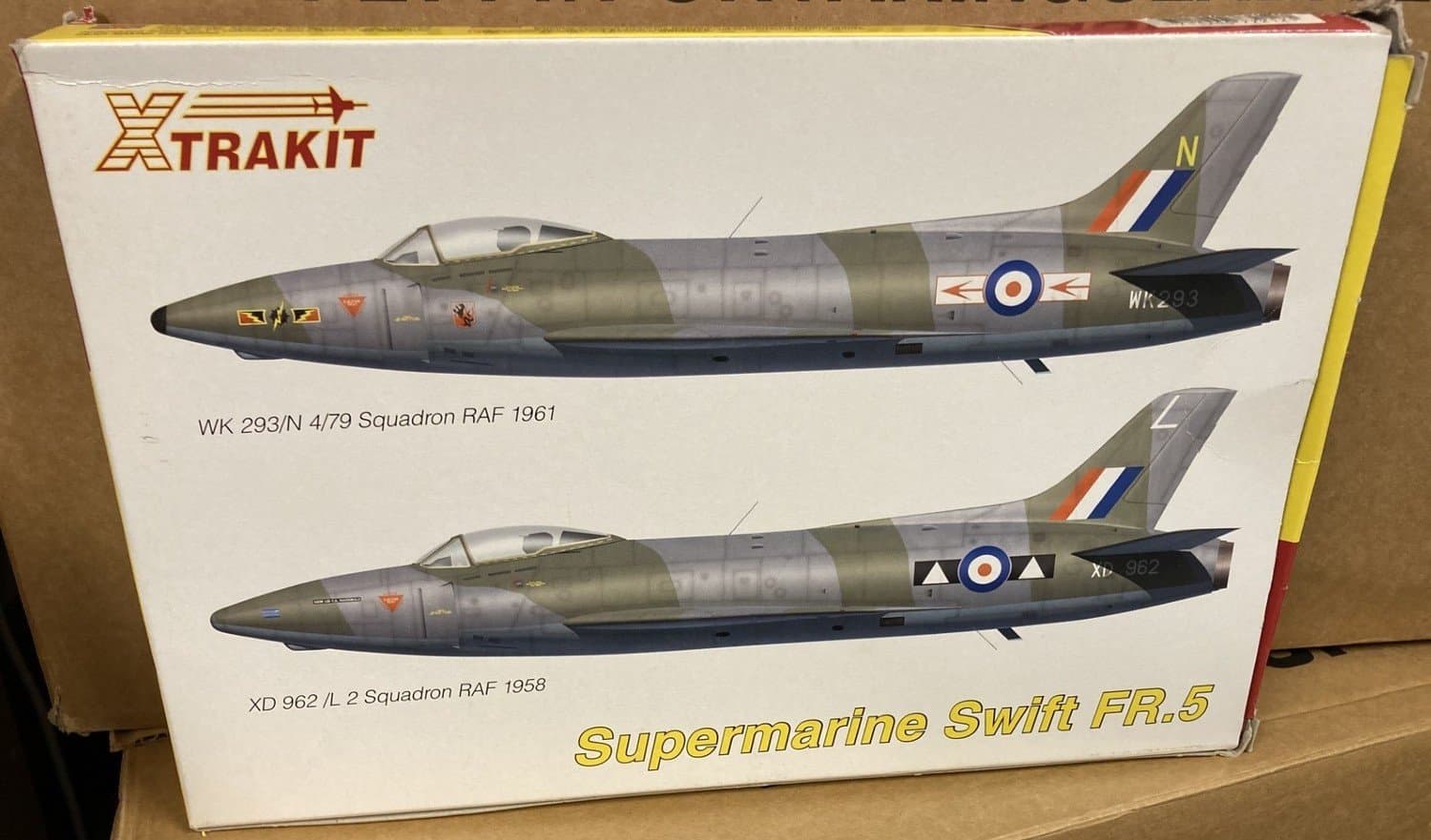 SUPERMARINE SWIFT FR.5 (INTRYCKT LÅDOR) Xtrakit 1/72 OÖPPNAD