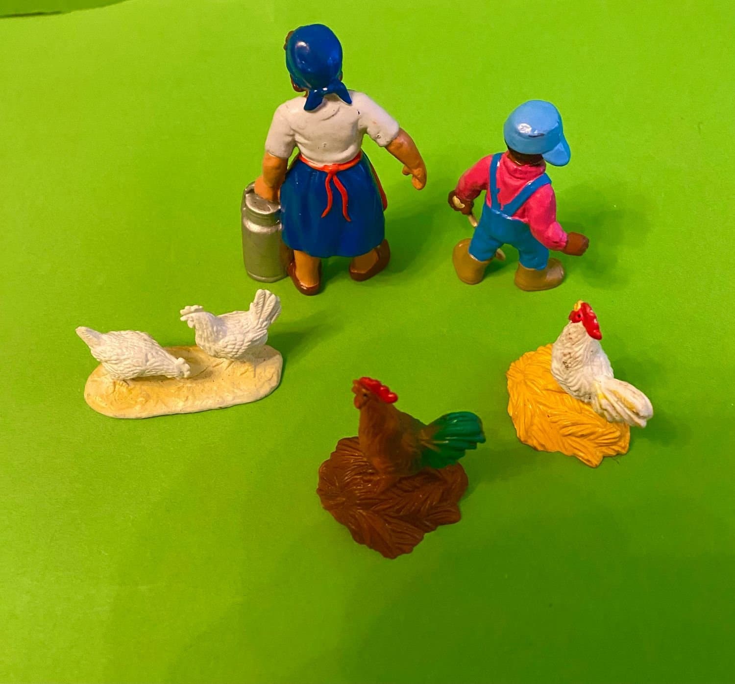 Höns med Bondmora och Pojke Bully / Bullyland Djur Lekfigurer