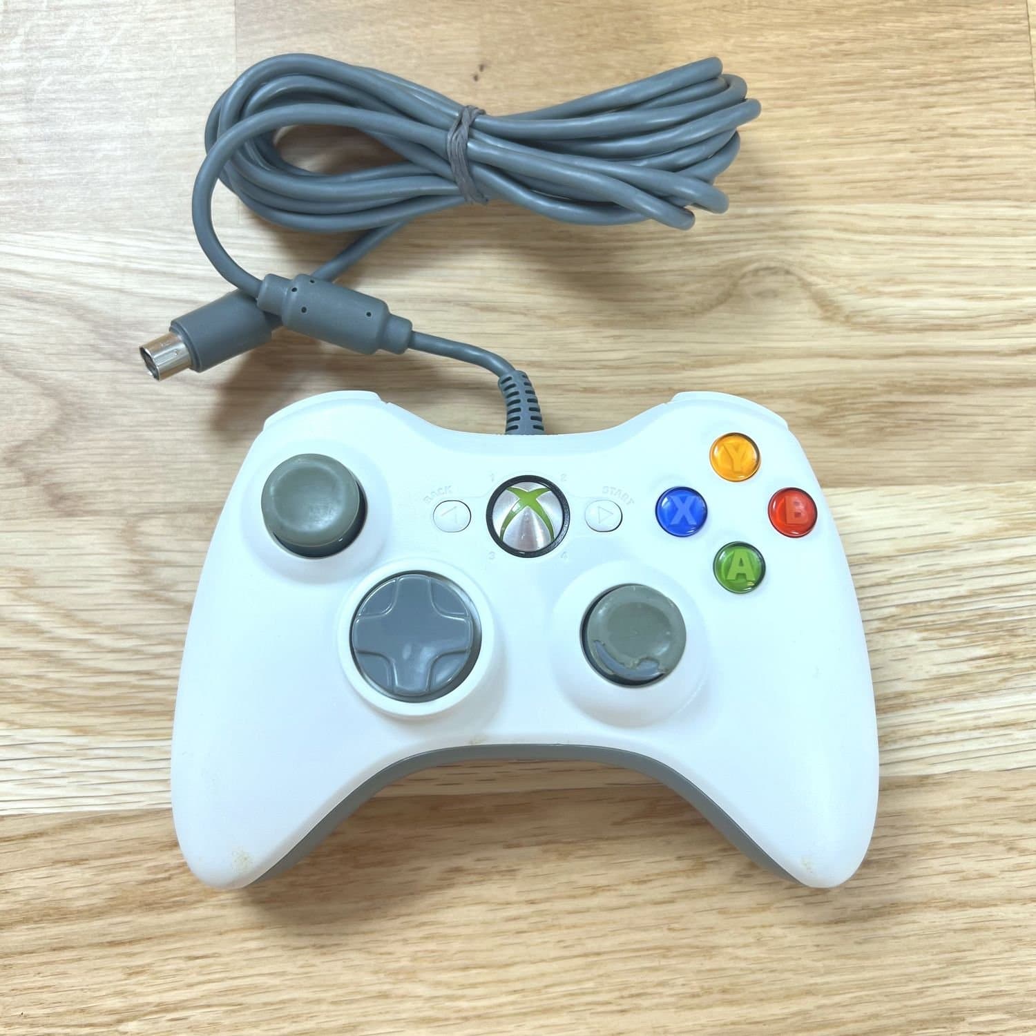 Xbox 360 Handkontroll Wired / Trådad Original (Vit) | Bra skick