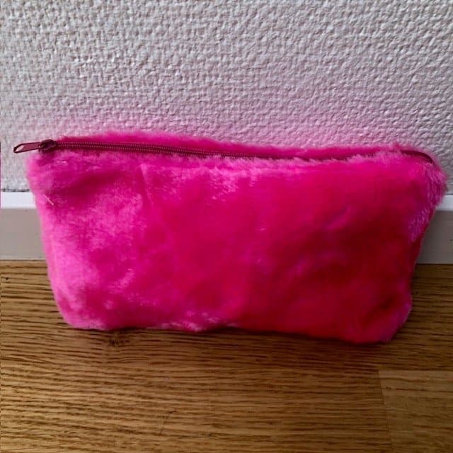 Vintage retro multi used fluffy pink case - make up & pencil case