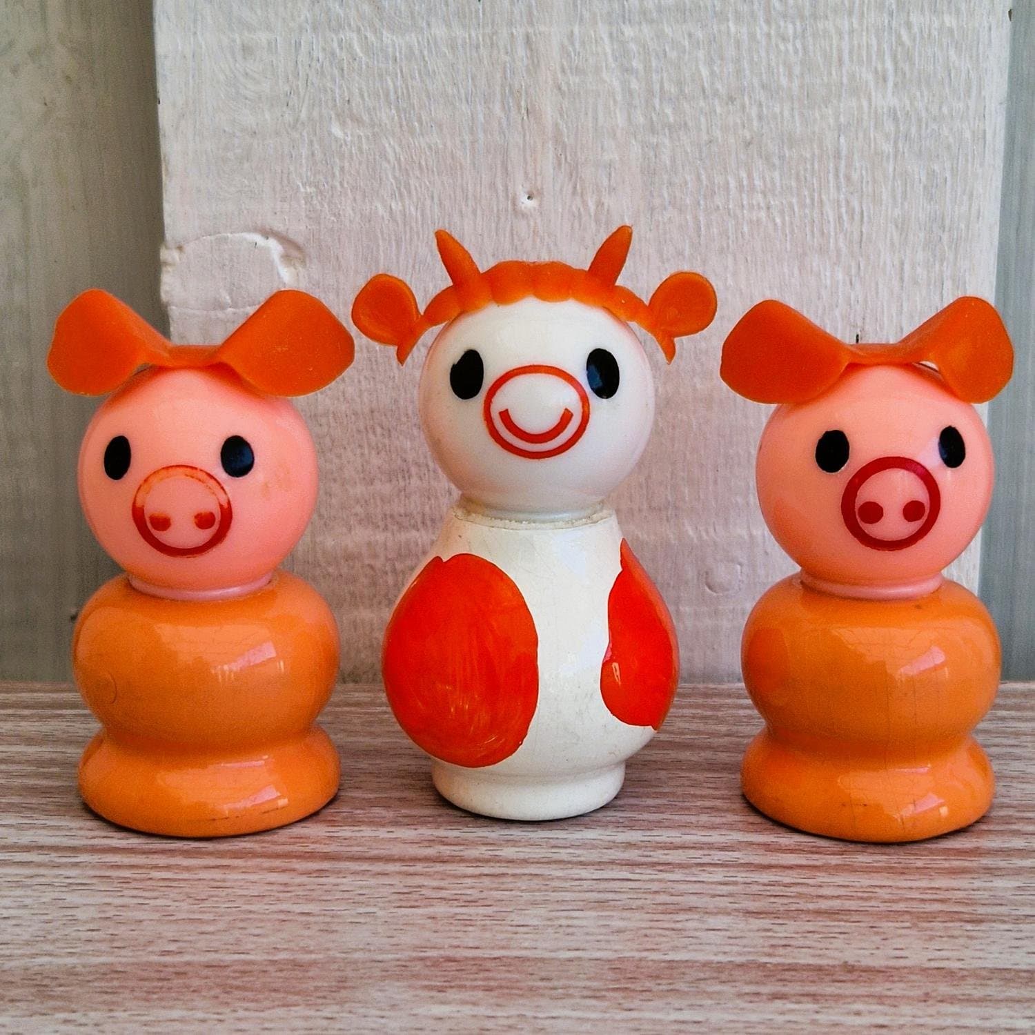 Vintage Fisher Price Wooden Little People Farm Animals – 2 Pigs 1 Cow