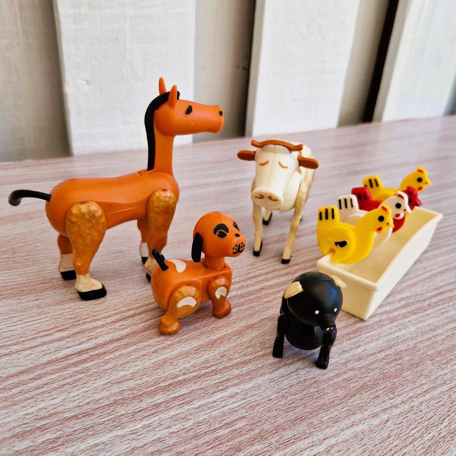 Vintage Fisher Price Play Family Farm Animals – Horse Cow Pig Dog Chickens