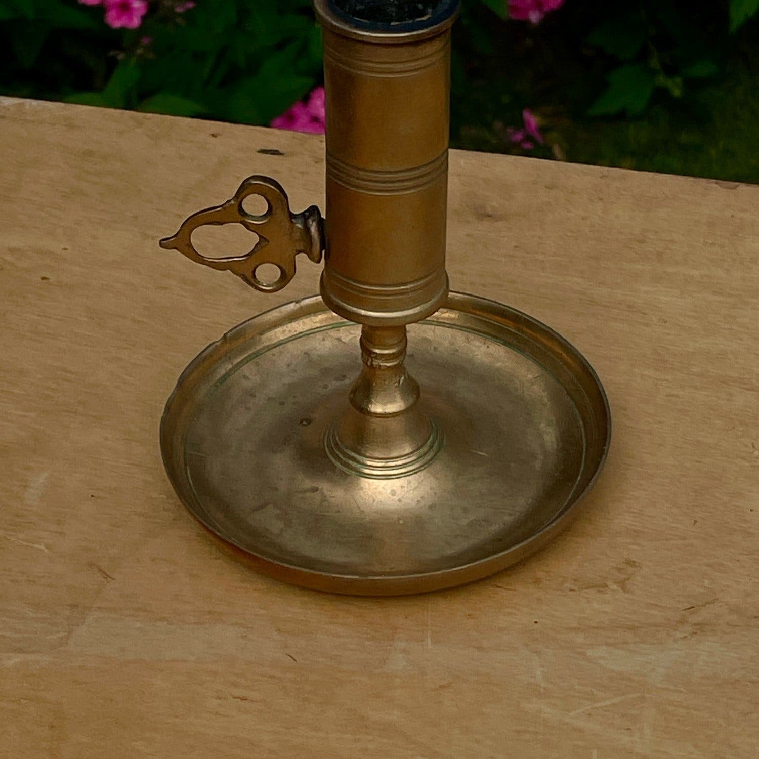 Kontorsljusstake / nattljusstake Gnosjö signerad H.J-n