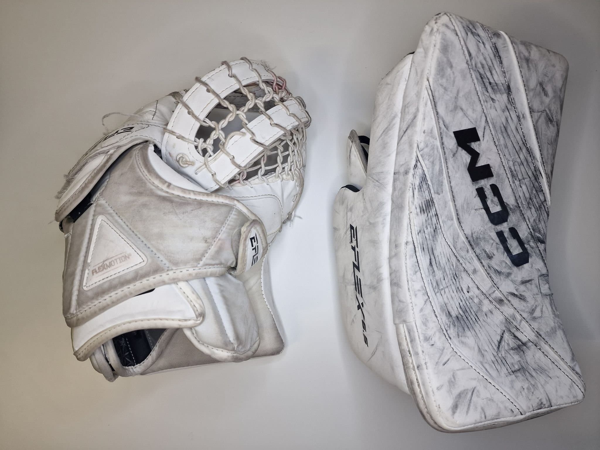 CCM Målvaktsplock och klubbhandske Eflex 6.5 Junior