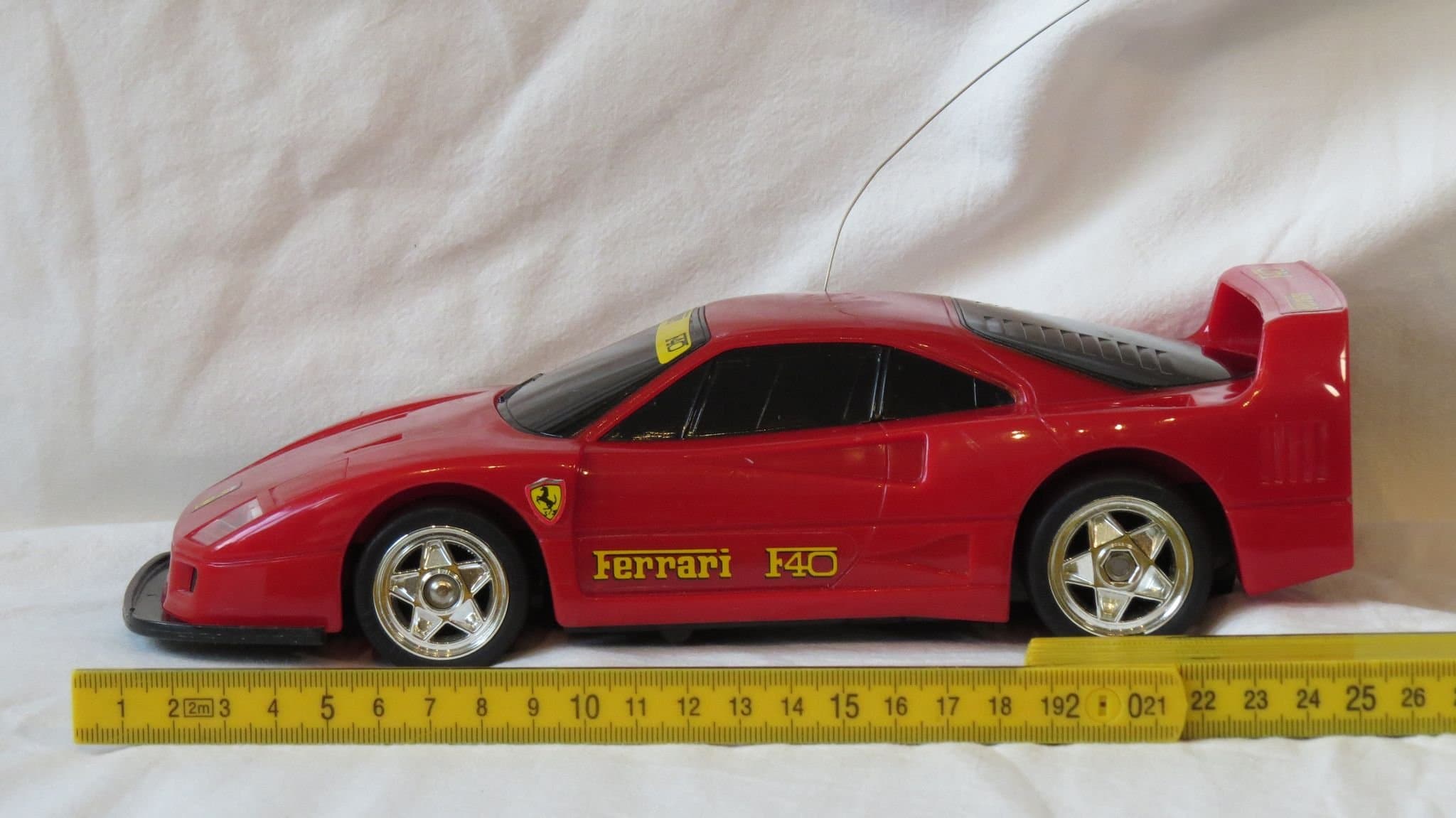 Radiostyrd Ferrari F40