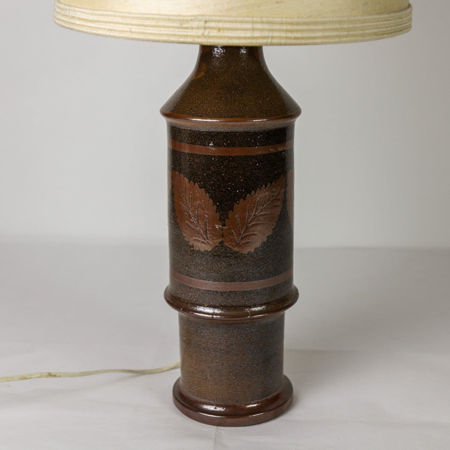 Bordslampa, stengods, EGO Ateljé, Bruno Karlsson, 70-tal.