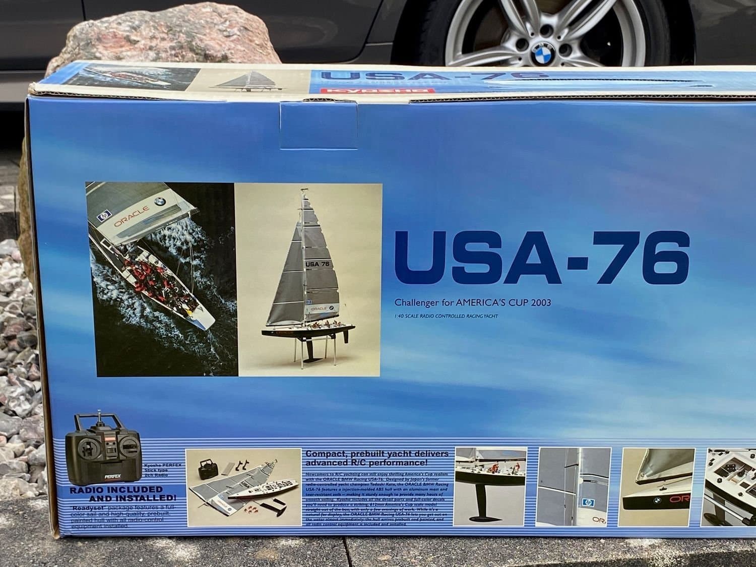 Radiostyrd segelbåt Kyosho Fortune 612 "Oracle BMW Racing" edition - oanvänd!