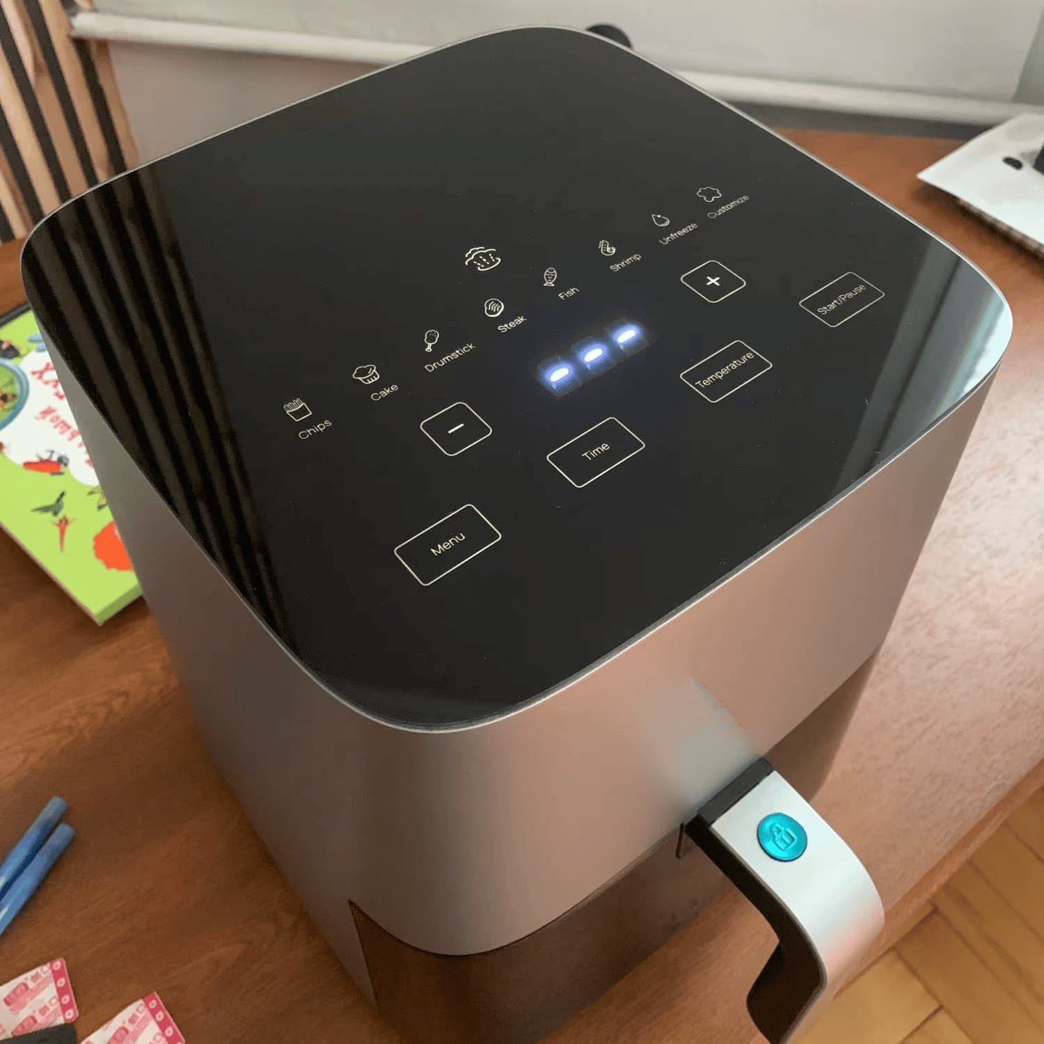 5L smart airfryer med touchkontroll, non-stick korg och fönster, hög kvalitet